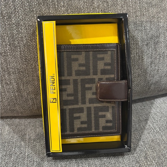 Fendi Zucca Brown and Black Monogram Agenda - Picture 2 of 12